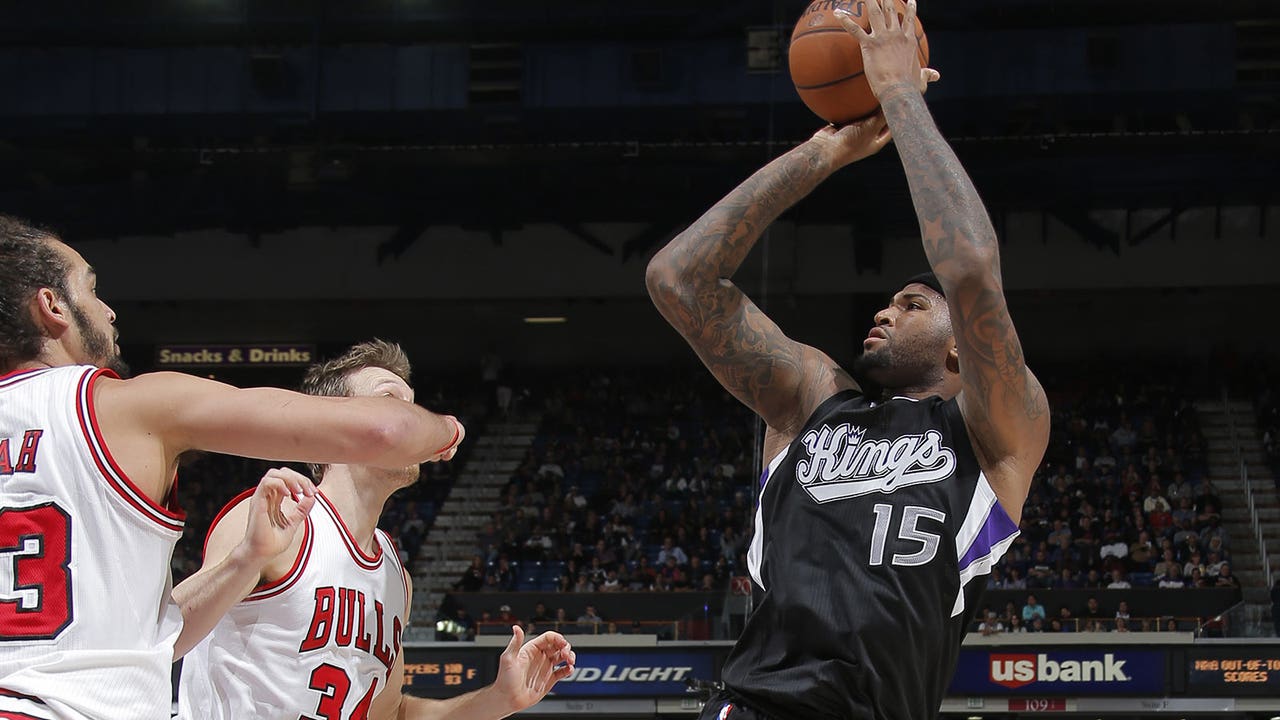 Cousins scores 22, Gay adds 20 to lead Kings past Bulls